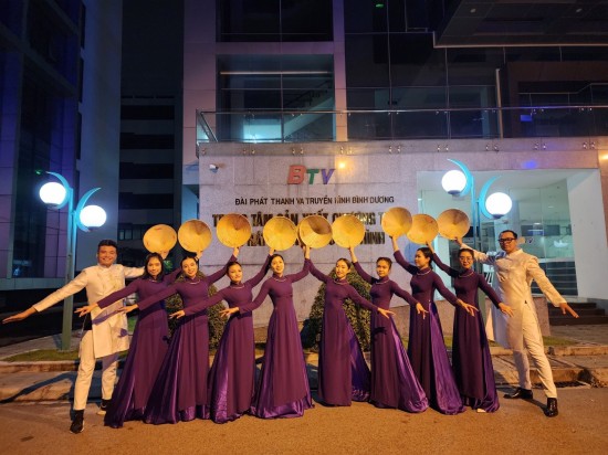 HỘI THI VĂN NGHỆ _ CHÀO MỪNG KỶ NIỆM 65 NĂM NGÀY TRUYỀN THỐNG NGHÀNH XÂY DỰNG VIỆT NAM